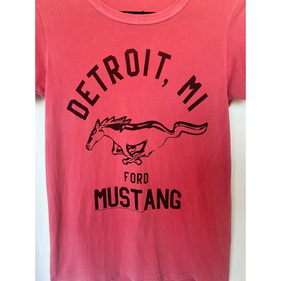 ⛔️ SOLD ⛔️ NWOT Junk Food Detroit Mustang Tee - Picture 4 of 6